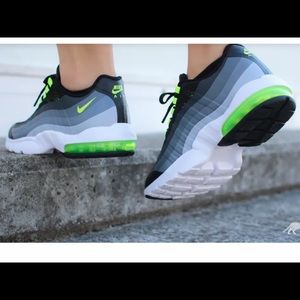 Nike Air Max 95 Ultra Black Volt
